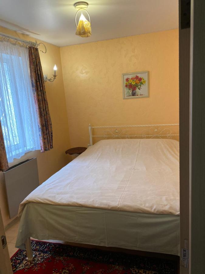 Guest House Oleksandriia Bagian luar foto